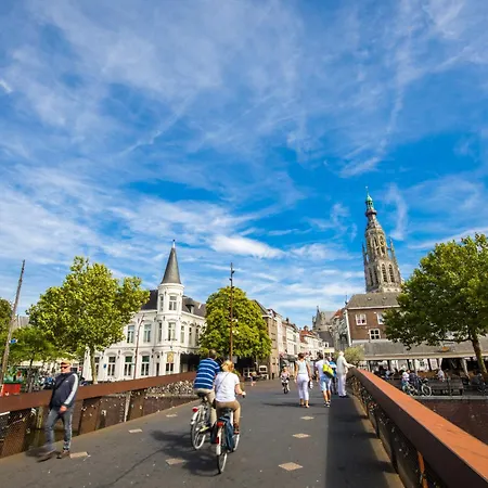 Apartment Modern Suite w WiFi&AC near Breda&Efteling