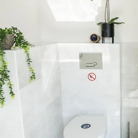 Fast Wifi, En Bathroom - Maison Lux Lejlighed Raamsdonksveer