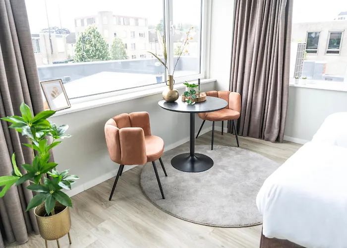 Apartment Modern Suite w WiFi&AC near Breda&Efteling