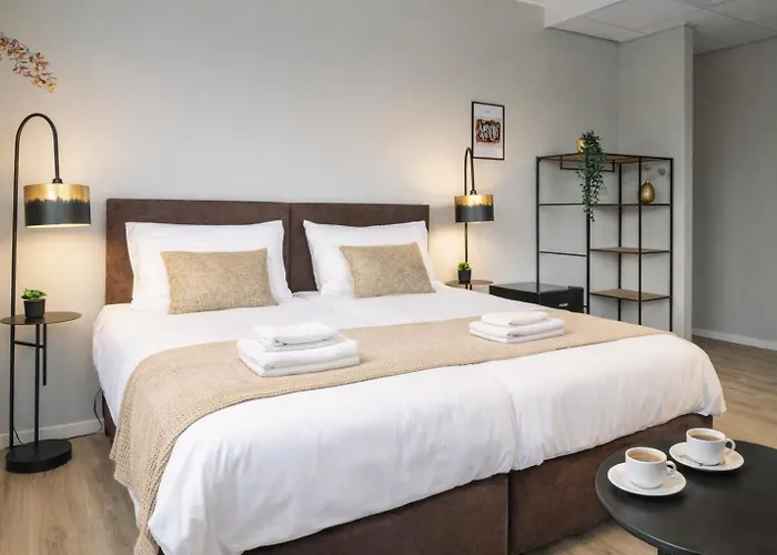 Apartment Modern Suite w WiFi&AC near Breda&Efteling Raamsdonksveer